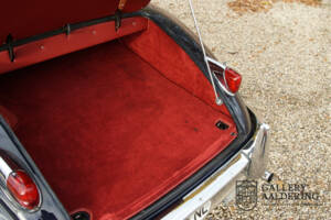 Image 19/50 de Jaguar XK 150 SE FHC (1959)