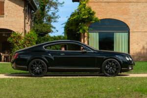Immagine 5/50 di Bentley Continental GT (2004)