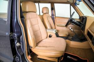 Bild 29/50 von Jeep Cherokee 2.8L V6 (1986)