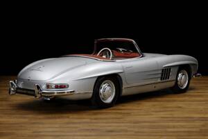 Image 8/26 of Mercedes-Benz 300 SL Roadster (1959)