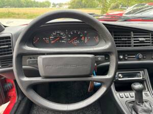 Image 13/24 de Porsche 944 (1986)