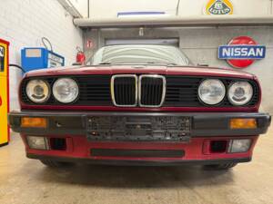 Afbeelding 3/20 van BMW 316i (1990)