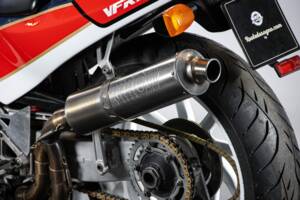 Immagine 13/48 di Honda VFR 750R RC 30 (1988)