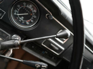 Immagine 16/33 di Saab 96 V4 (1972)