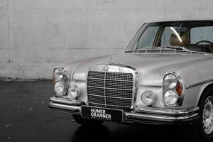 Immagine 12/50 di Mercedes-Benz 300 SEL 6.3 (1968)