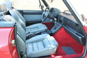 Bild 11/17 von Alfa Romeo 2.0 Spider QV (1987)