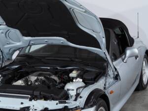 Bild 23/47 von BMW Z3 1.9 (1997)