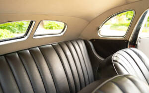 Image 31/50 of BMW 327 (1939)