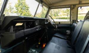 Bild 4/50 von Land Rover 88 (1980)