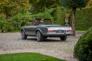 Bild 21/28 von Mercedes-Benz 230 SL (1965)