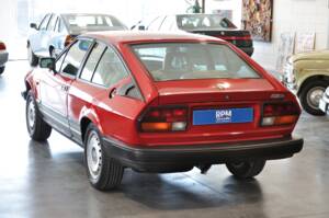 Image 8/28 of Alfa Romeo GTV 2.0 (1984)