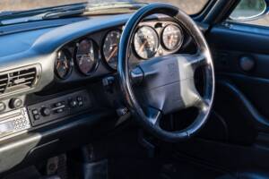 Image 47/93 de Porsche 911 Carrera (1994)