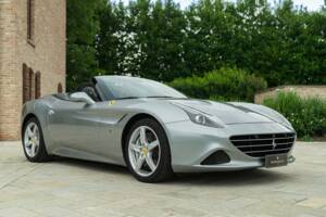 Bild 3/50 von Ferrari California T (2014)