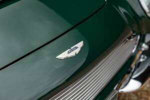 Bild 16/50 von Aston Martin DB 6 (1967)
