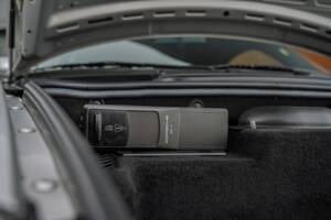 Afbeelding 61/73 van Porsche 911 Carrera 4S (2002)