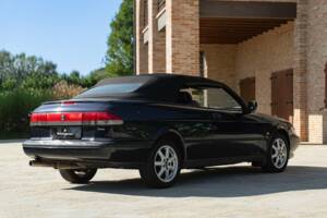 Image 8/50 of Saab 900 2.0i (1997)