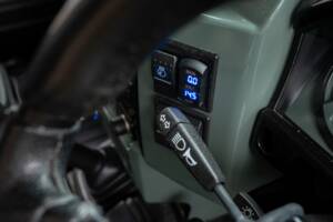 Image 43/50 de Land Rover Defender 110 Crew Cab SE (2010)