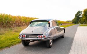 Bild 7/36 von Citroën DS 21 Pallas (1968)