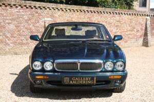Bild 11/50 von Jaguar XJ 8 4.0 Executive (2001)