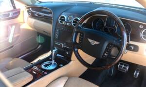 Image 4/50 of Bentley Continental Flying Spur (2007)