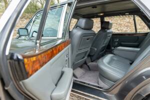 Image 21/50 of Rolls-Royce Silver Spirit (1987)