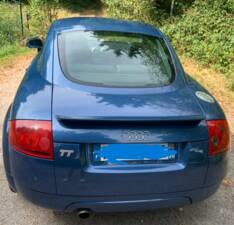 Image 22/72 of Audi TT 1.8 T (2000)
