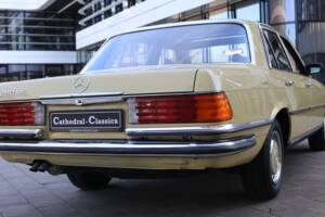 Bild 10/76 von Mercedes-Benz 280 SE (1977)