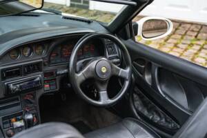 Bild 2/50 von Lotus Elan (1991)