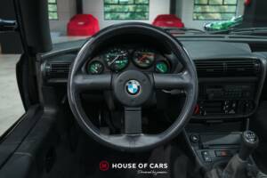 Image 18/25 de BMW Z1 Roadster (1991)