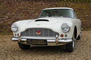 Afbeelding 47/50 van Aston Martin DB 4 (1961)