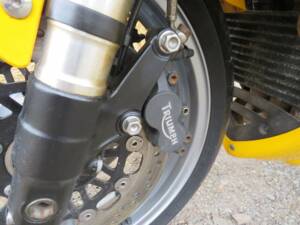 Image 30/40 of Triumph DUMMY (2006)