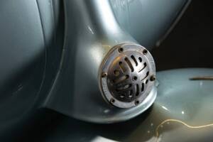 Bild 27/35 von Piaggio Vespa 150 (1960)