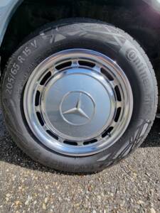 Bild 7/17 von Mercedes-Benz 350 SL (1980)
