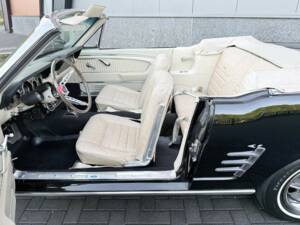Afbeelding 49/50 van Ford Mustang 289 (1966)