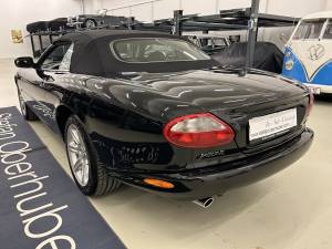 Bild 25/36 von Jaguar XK8 4.0 (1997)