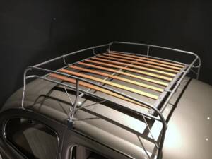 Image 15/64 of Volkswagen Beetle 1200 Export &quot;Oval&quot; (1956)
