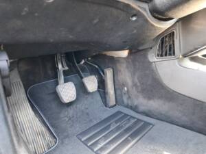 Image 17/22 of Mercedes-Benz 190 E 1.8 (1990)