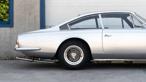 Image 9/69 de Ferrari 365 GT 2+2 (1969)