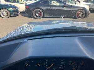 Immagine 16/44 di Mercedes-Benz E 500 (1993)