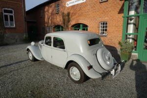 Afbeelding 3/17 van Citroën Traction Avant 11 B (1955)