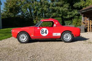 Image 4/60 of Alfa Romeo Giulia 1600 Spider (1963)