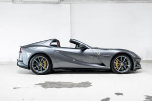 Afbeelding 3/52 van Ferrari 812 GTS (2023)