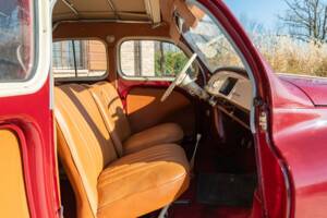 Immagine 38/50 di Renault 4 CV Décapotable (1957)