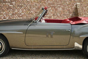 Image 36/50 of Mercedes-Benz 190 SL (1960)