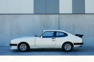 Image 3/39 de Ford Capri 2,8 Turbo (1982)