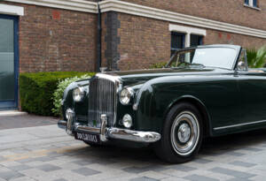 Bild 13/33 von Bentley S1 DHC Park Ward (1956)