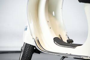 Image 25/33 of Piaggio DUMMY (1982)