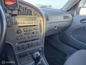 Image 18/37 of Saab 9-5 Hearse (2003)