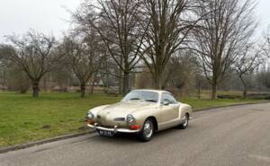 Afbeelding 17/28 van Volkswagen Karmann Ghia 1600 (1971)