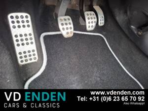 Bild 15/23 von Peugeot 307 CC 2.0i (2005)